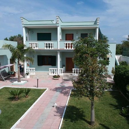 Villa Marzia Porto Cesareo Kültér fotó