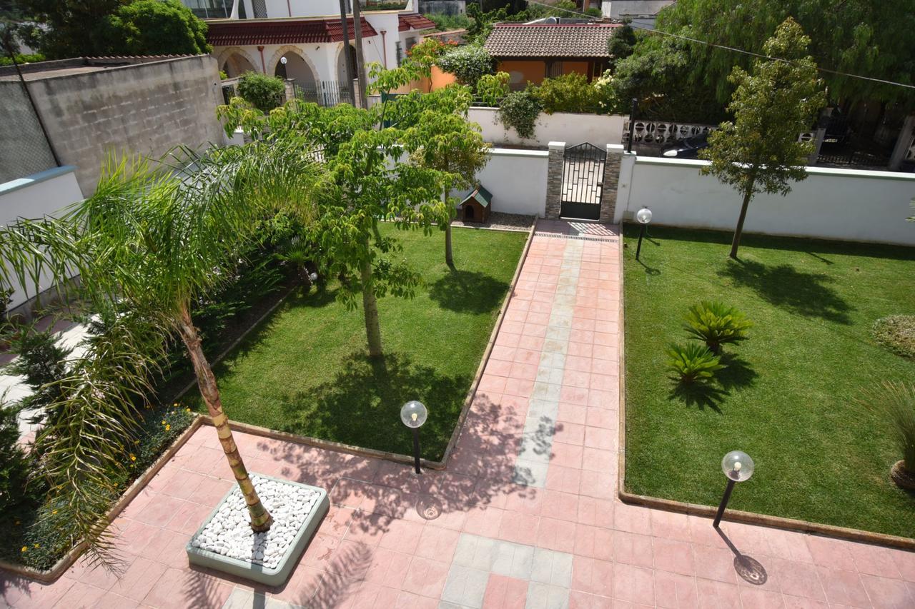 Villa Marzia Porto Cesareo Kültér fotó
