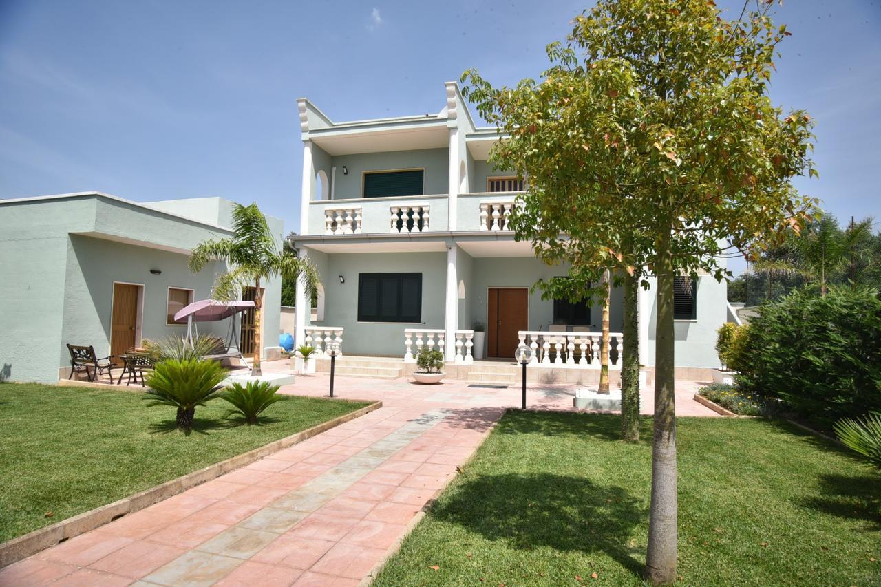 Villa Marzia Porto Cesareo Kültér fotó